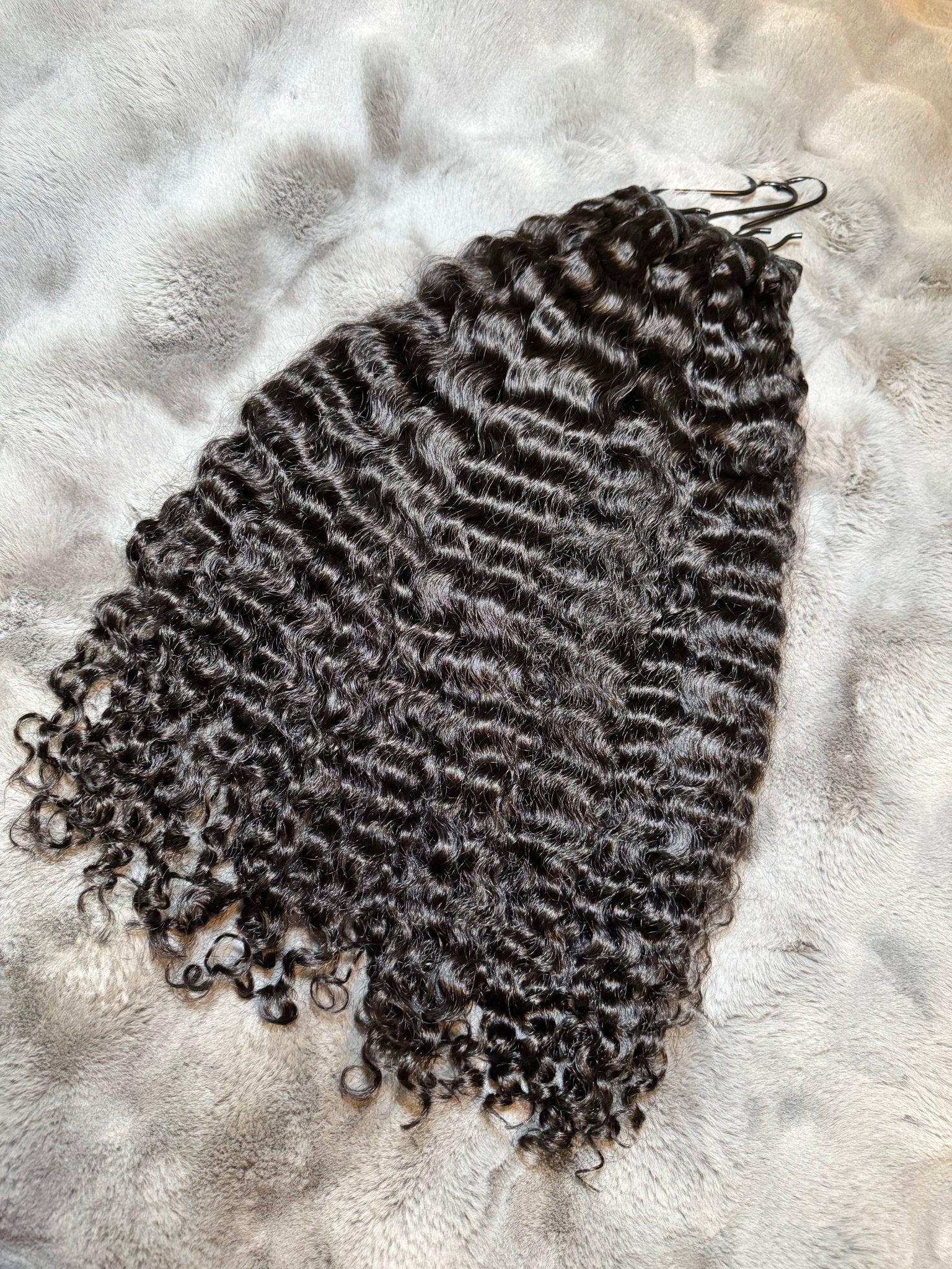 Island Curl Bundle Deal - Cashmere Velvet HairIsland Curl Bundle DealCashmere Velvet Hair